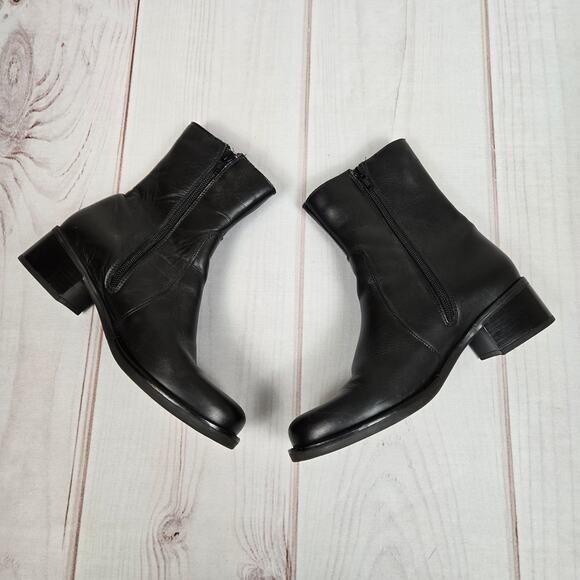 Vintage Y2K Black Leather Biker Chelsea Heeled Calf High Ankle Boots Womens 7.5 - Picture 4 of 13